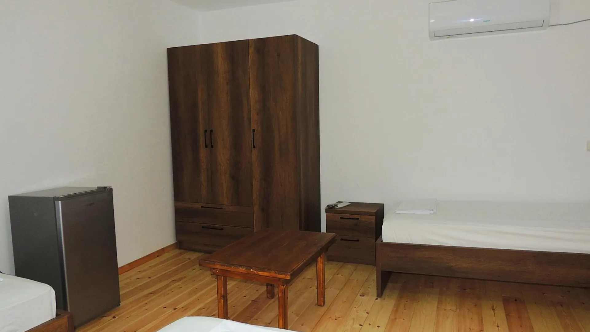 Guesthouse Parents House Berat