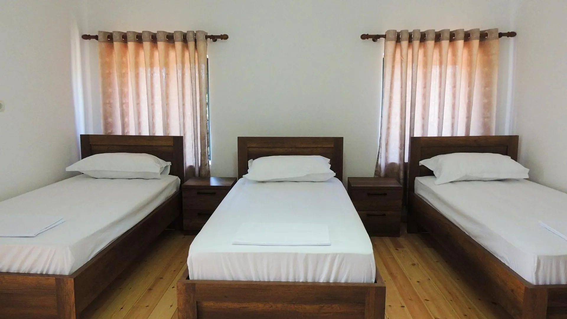 Guesthouse Parents House Berat Albania